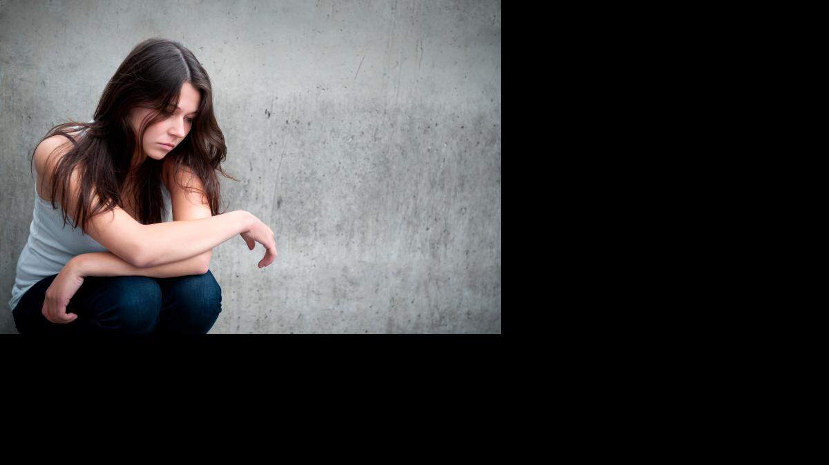 Los científicos han empleado un modelo matemático para comprobar si el estado de ánimo de unos 2,000 adolescentes estadounidenses puede ser contagioso.  