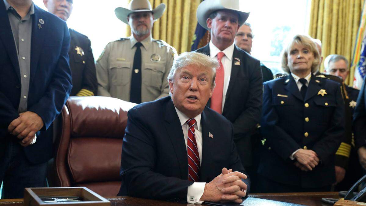 El presidente Trump trata el tema de la seguridad en la frontera con México en una intervención en la Casa Blanca el 15 de marzo del 2019.