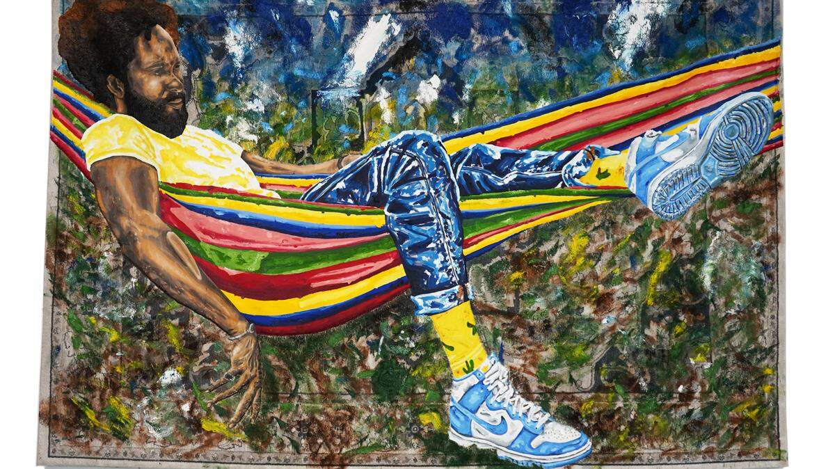 “Así habló el silencio” (Thus Spoke Silence), 2023, óleo sobre lienzo cosido a mano sobre una alfombra, 92 ¼ x 129 ¼ pulgadas.