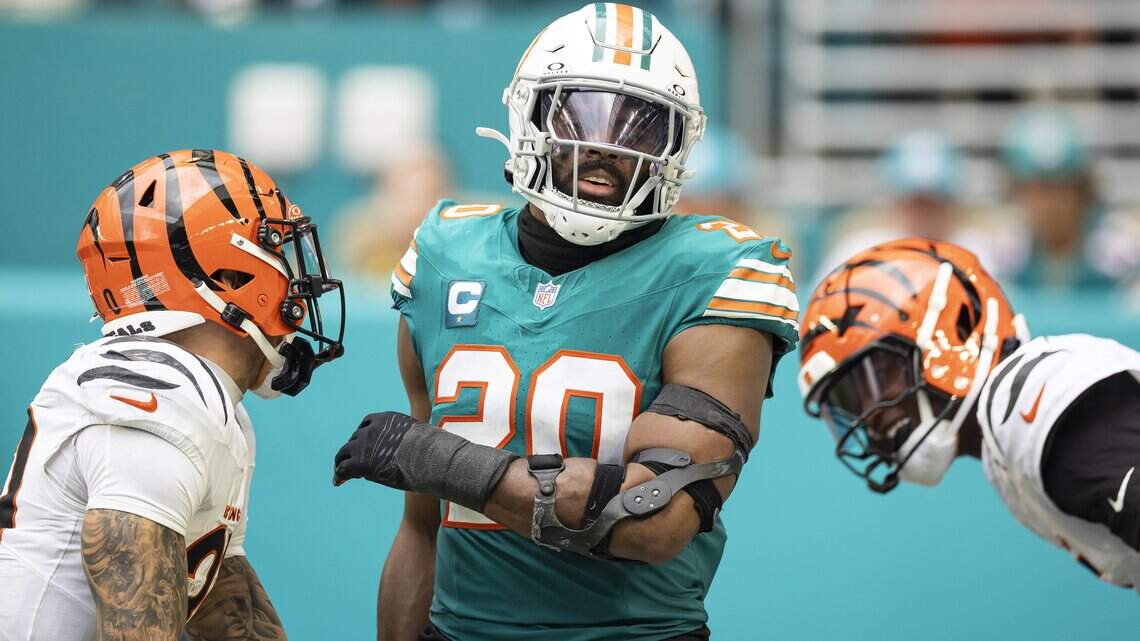 Tres años y $51.3 millones: los Dolphins retienen a uno de los pilares del equipo