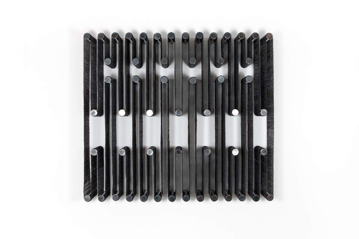 ‘Rio de Parede’, 2021, acero inoxidable, 65 x 71 x 10 pulgadas. Edición 1 de 1.