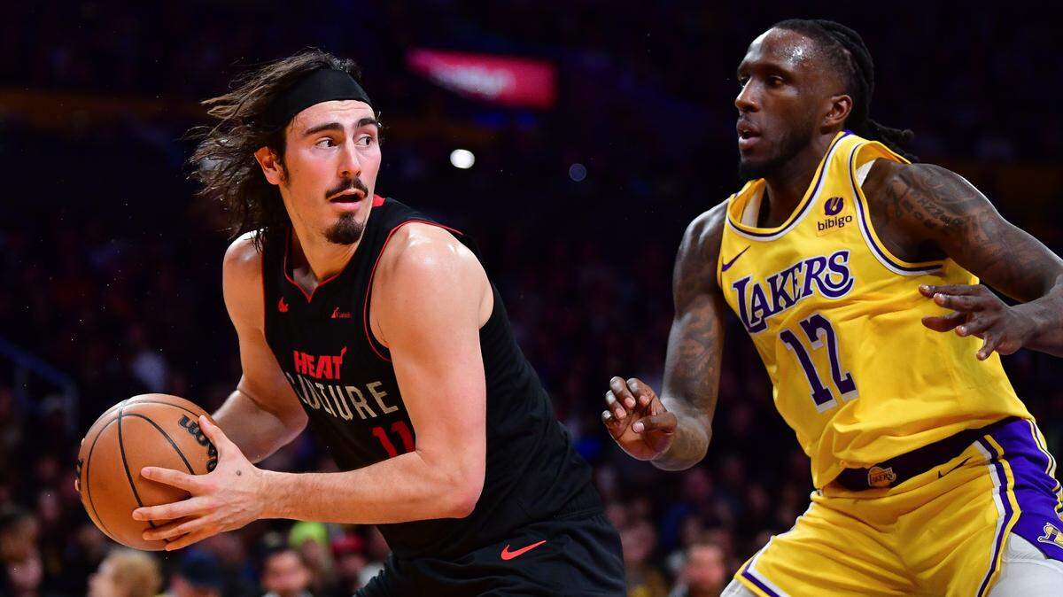 El novato de origen mexicano Jaime Jáquez Jr. está firmando una temporada sensacional con el Heat y prueba de ellos es que acaba ser seleccionado el Novato del Mes de diciembre en la Conferencia Este.
