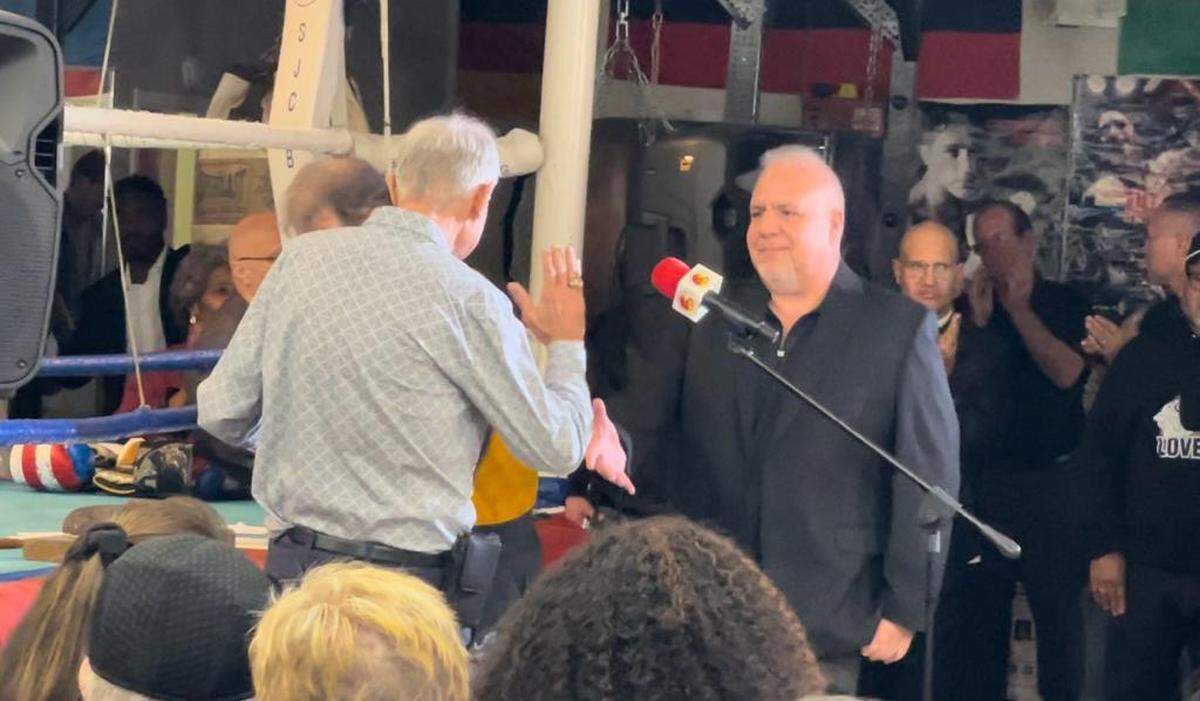 El reportero de El Nuevo Herald Jorge Ebro fue electo de forma oficial este sábado al Salón de la Fama del Boxeo de Florida.