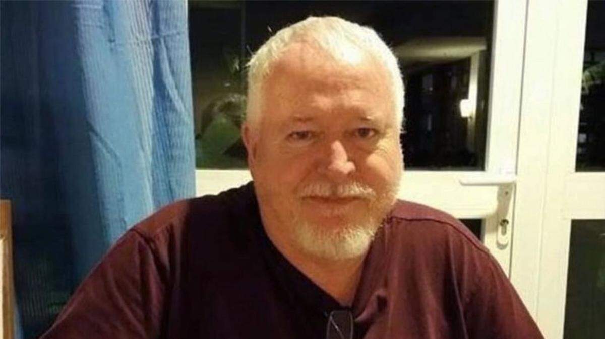  Bruce McArthur.