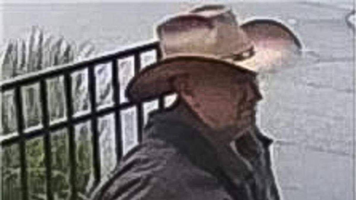 Una fotografía difundida en las redes sociales por el Departamento de Seguridad Pública de Minnesota muestra a Vance Luther Boelter, de 57 años, a quien la policía busca en relación con el asesinato de la asambleísta estatal demócrata Melissa Hortman y su esposo Mark, en Brooklyn Park, Minnesota, el sábado 14 de junio de 2025.