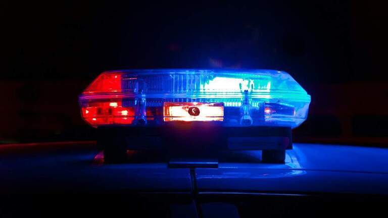 Detienen a una persona tras gritos de mujer en una furgoneta en Hialeah