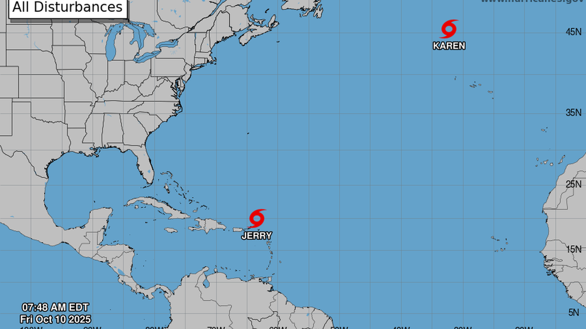 El centro de huracanes está monitoreando dos tormentas simultáneamente.