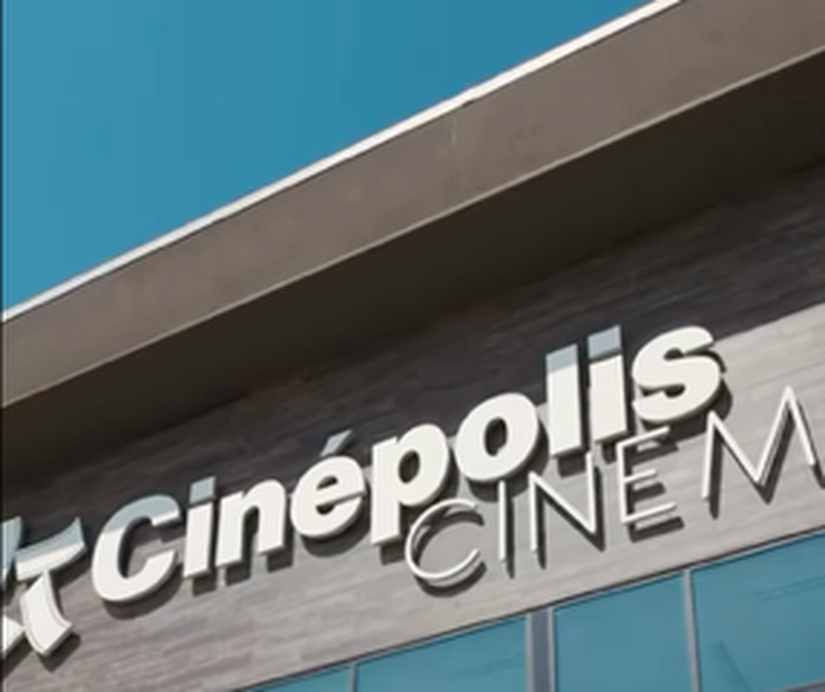 Cinépolis Coconut Grove, lujoso multicine que ofrece una mezcla de éxitos de taquilla y hasta tres películas independientes simultáneamente.