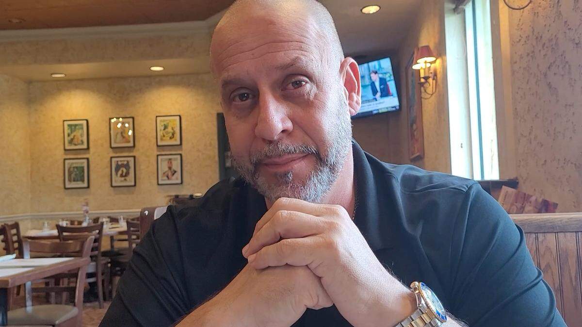Henry Rivalta no tenía pensado hacer más boxeo en el 2023, pero no lo dejaban quieto. Después de que velada del 23 de septiembre se efectuara a lleno total en Hotel Doubletree by Hilton, del Miami Airport Convention Center, los pedidos de un segundo programa antes de fin de año ensordecían sus oídos.