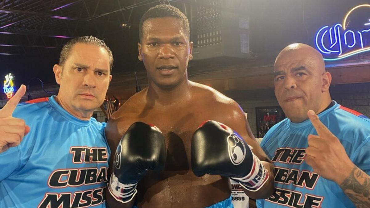 Dainier Peró entró con buen pie y de manera rápida en el boxeo profesional con un nocaut impresionante que llena de ilusión a su equipo de trabajo y marca un paso inicial muy necesario en este nuevo capítulo de su carrera