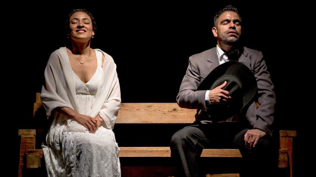 Teté Espinoza y Adrián Vázquez protagonizan la comedia dramática “ Wenses y Lala”.