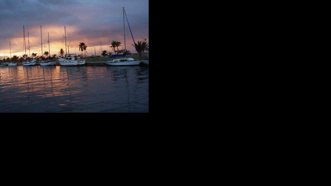 Vista general de la Marina Hemingway, La Habana, en el 2001. La prensa cubana reportó el miércoles el decomiso de ocho embarcaciones de recreo extranjeras que estaban abandonadas.   