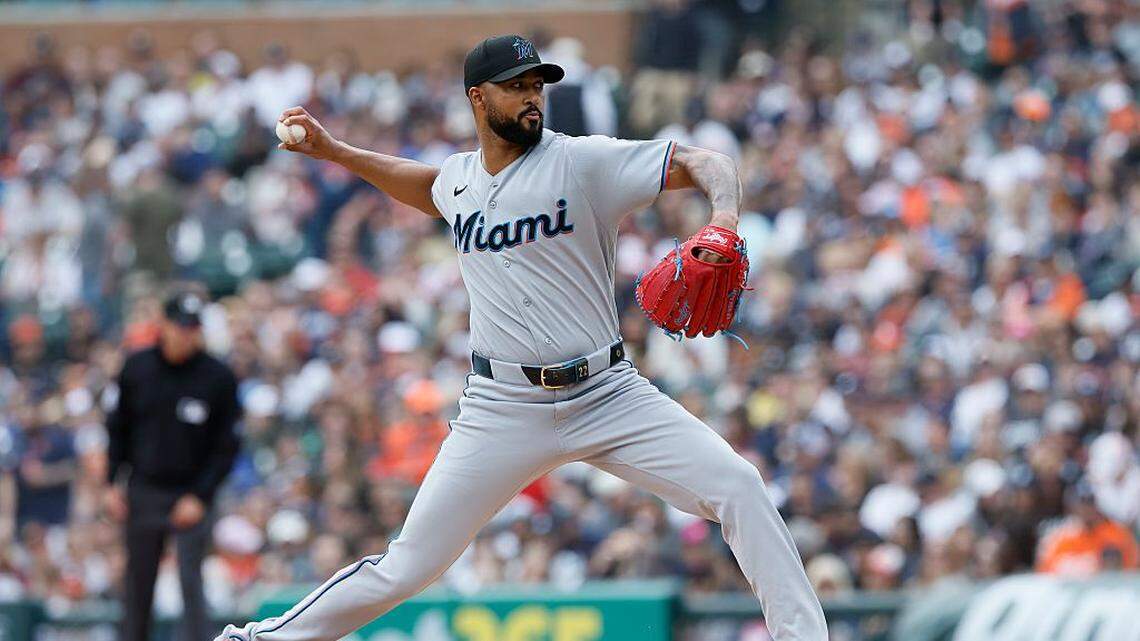 Tigers complete sweep of Marlins