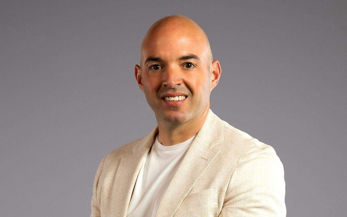 Yoel Sardiñas es un inversionista en la bolsa de Nueva York y conferencista exitoso. Fundador y CEO de Investep Academy. @yoelsardinasoficial.