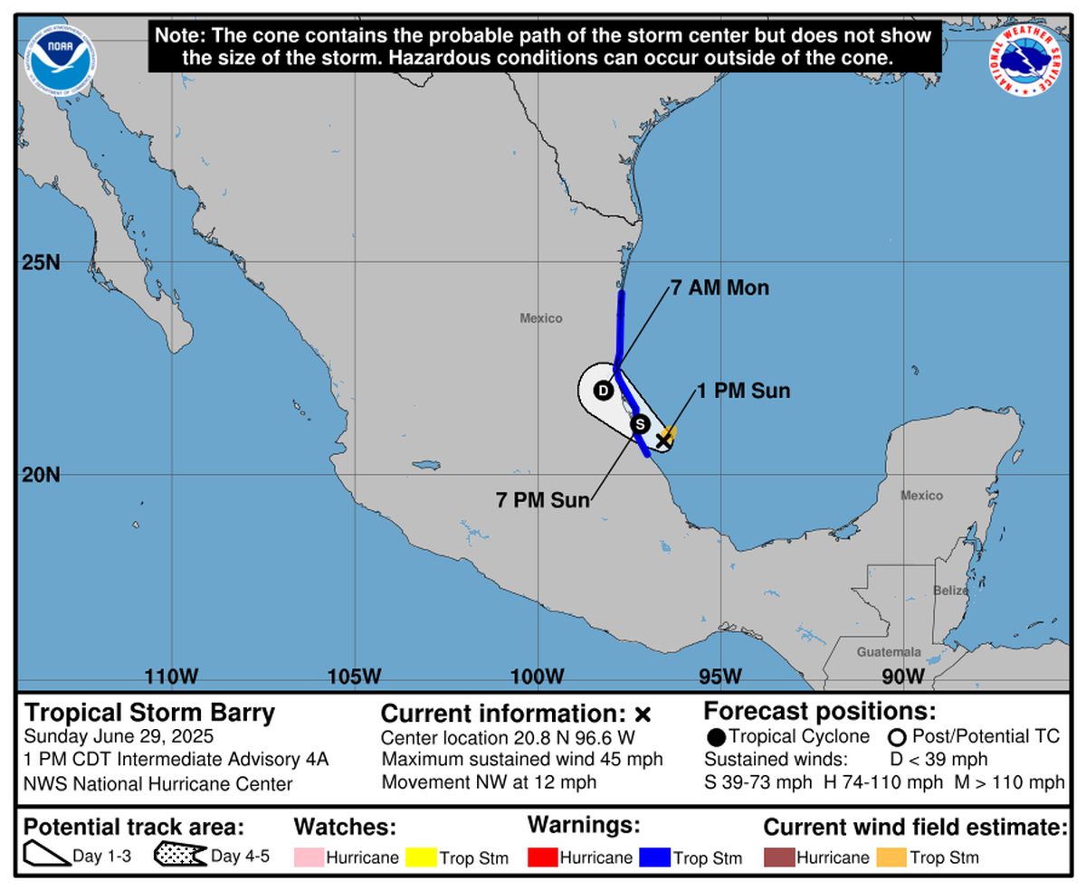 Barry, la segunda tormenta tropical de la temporada de huracanes en el Atlántico, se formó en la costa sureste de México este domingo 29 de junio de 2025.