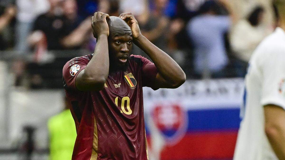 El jugador de Bélgica Romelu Lukaku reacciona en el partido ante Eslovaquia en la fase de grupos de la Eurocopa, celebrado el 17 de junio de 2024 en Fráncfort, Alemania.