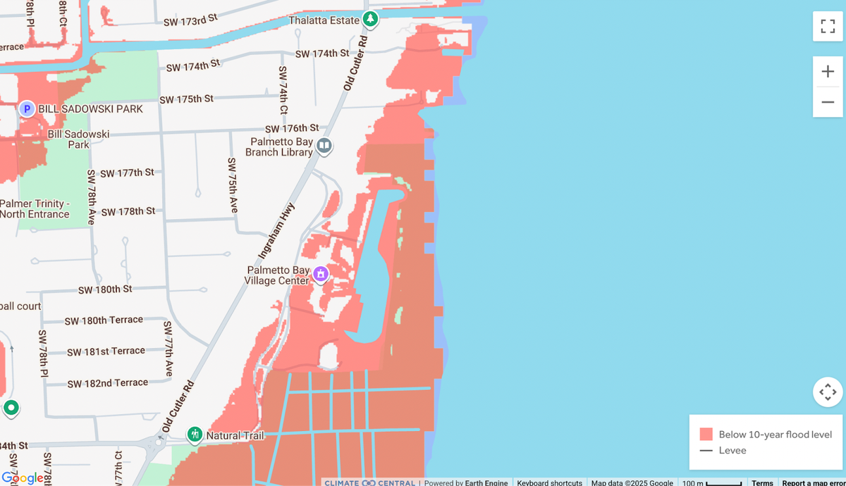 Mapa que muestra la ubicación del Palmetto Bay Village Center, construido en la década de 1980 como sede corporativa de Burger King, en una zona inundable a orillas de la Bahía Biscayne.