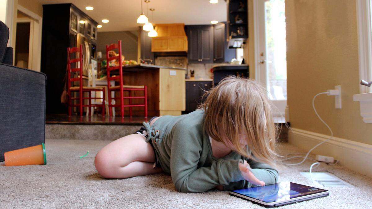 Children who have been isolated from their friends and classmates during the pandemic may have trouble readjusting to normal social life when they leave their COVID-19 bubble.