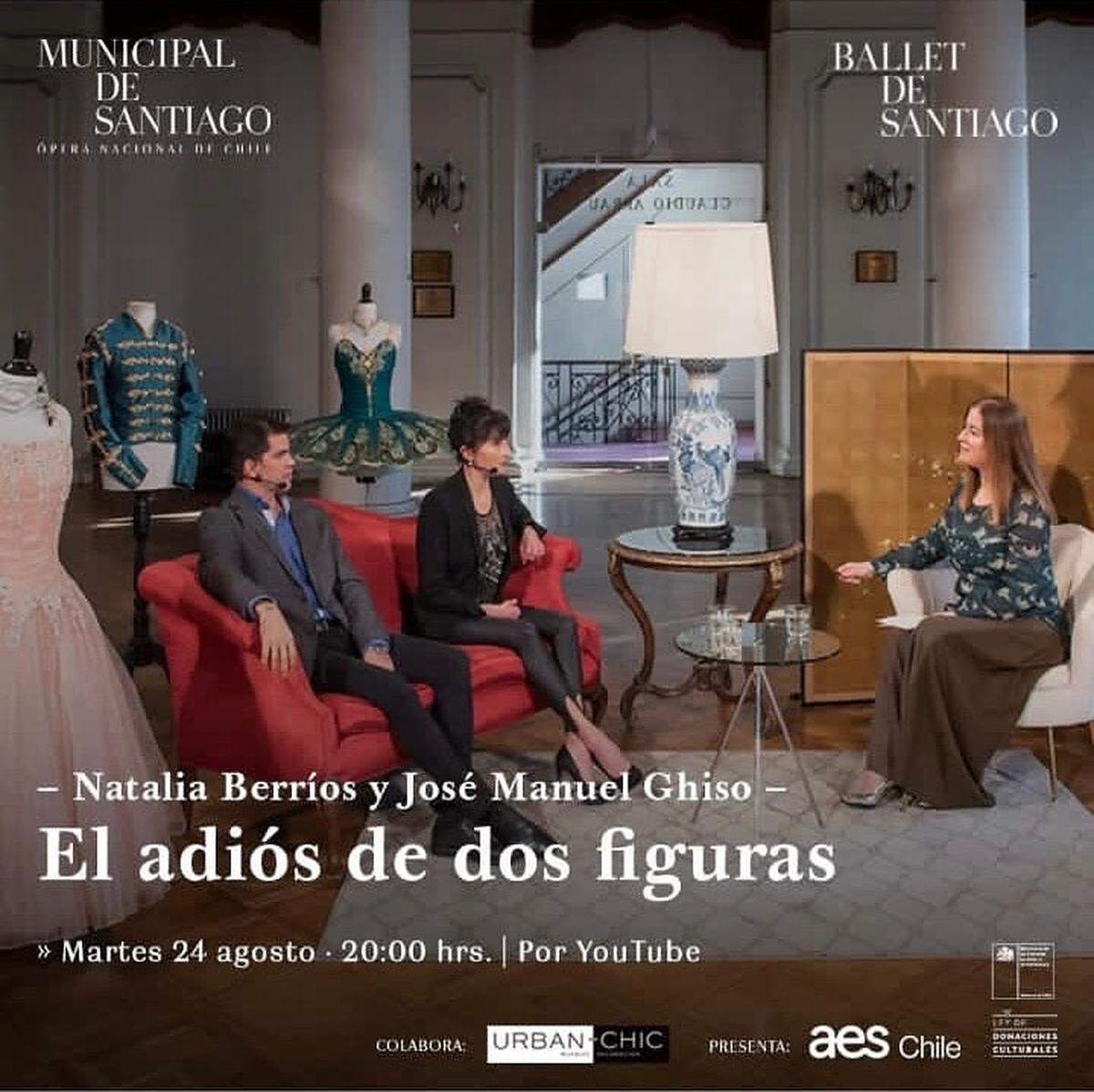 “Una función de despedida sobre el escenario, no pudimos tener, porque la pandemia no lo permitió y el teatro estaba cerrado”, dice José Manuel Ghiso (aquí junto a Natalia Berríos mientras son entrevistados por Carmen Gloria Larenas, directora general del Municipal de Santiago).