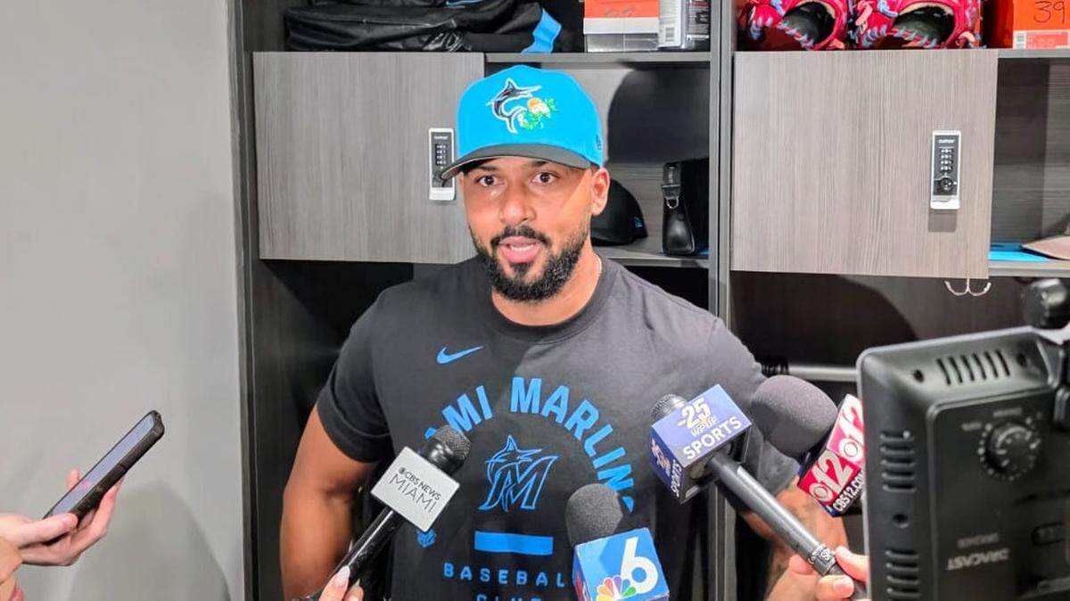 Sandy Alcántara, el as de los Marlins, será el abridor del Día Inaugural por sexta vez en su carrera con la franquicia, un récord histórico para el equipo. La cita será el 27 de marzo a las 7:10 p.m