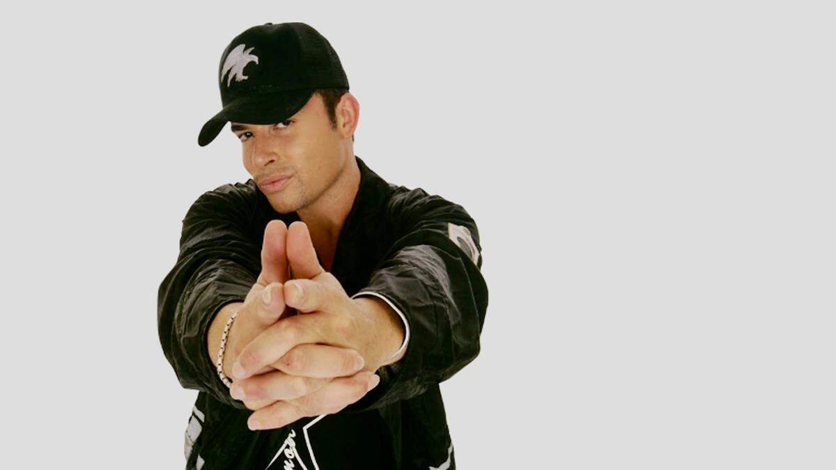 Aunque surgió en los años 90, No Mercy, liderado por Marty Cintrón, que popularizó “Where Do You Go”, es un grupo emparentado con el Freestyle.
