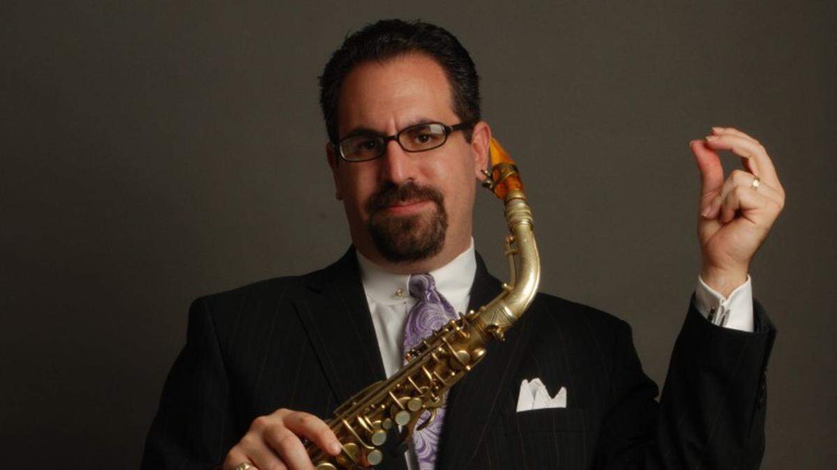 Andy Farber y su orquesta de jazz, se presentan el viernes en el Arsht Center.
