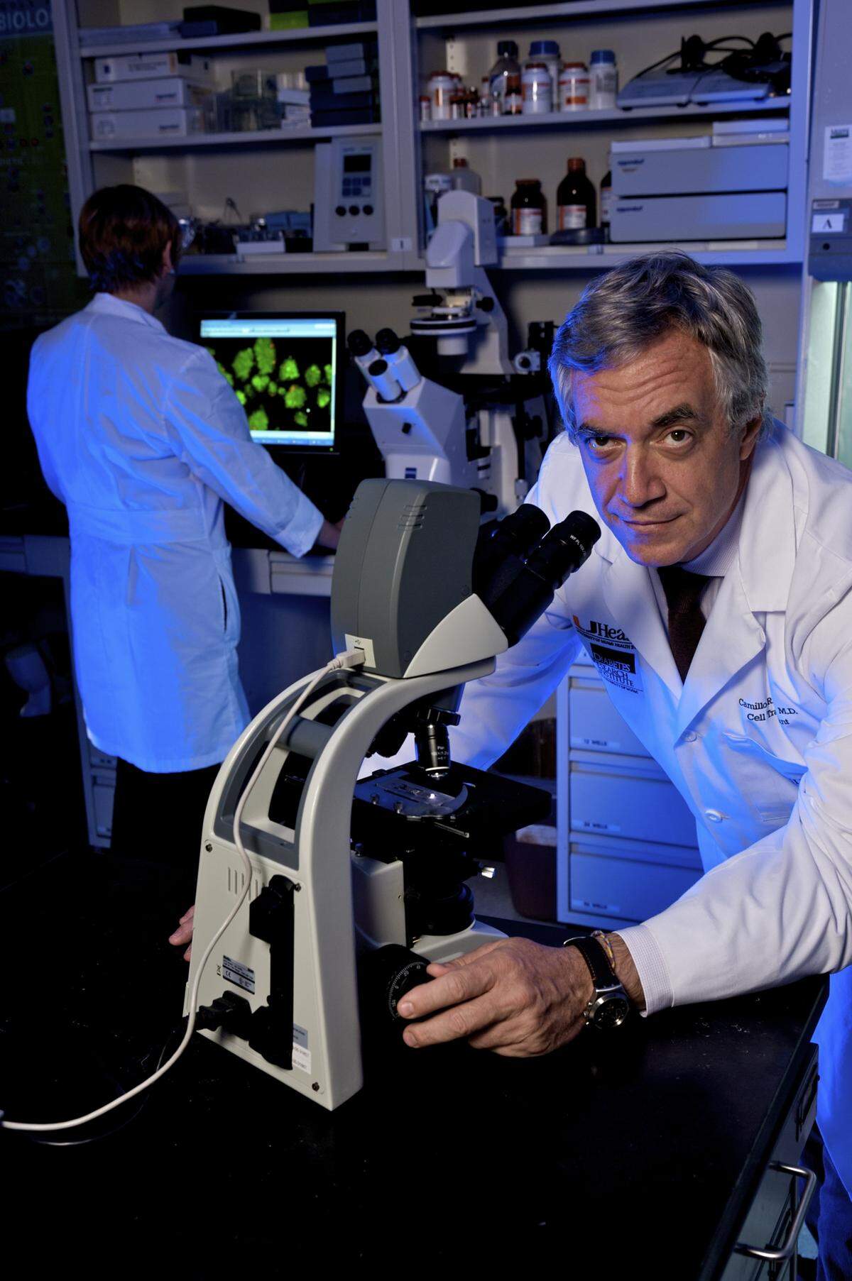 Dr. Camillo Ricordi es el director del Diabetes Research Institute (DRI) y del Centro de Trasplante Celular de la Escuela de Medicina Miller de la Universidad de Miami.