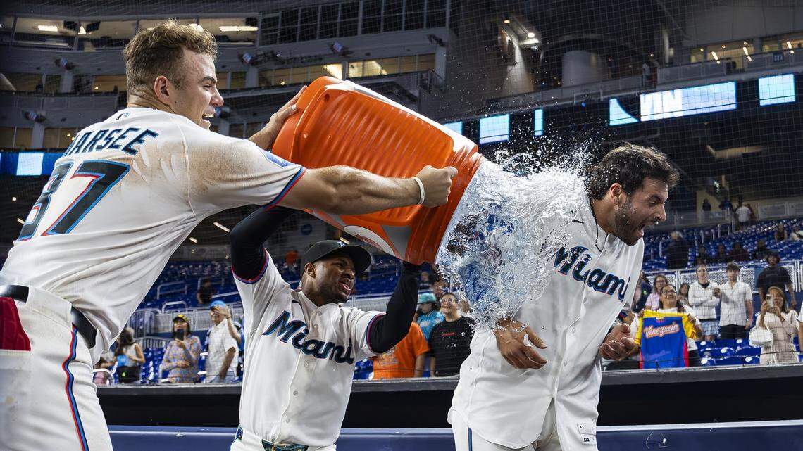 Un respiro para Miami: los Marlins dejan atrás cuatro derrotas y evitan barrida ante los Orioles