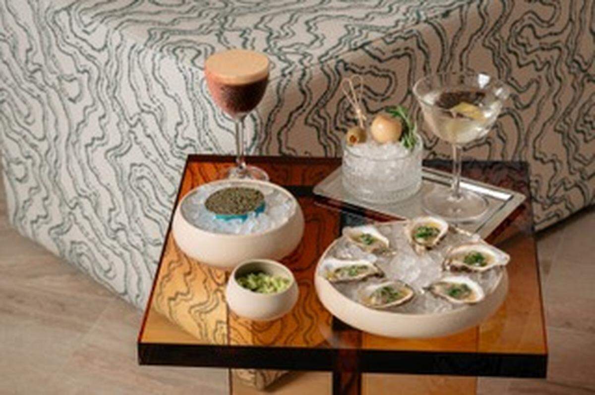 En el corazón de South Beach,&nbsp;The Bar&nbsp;en The Shelborne By Proper acaba de lanzar su nueva&nbsp;’Aperitivo Hour’.