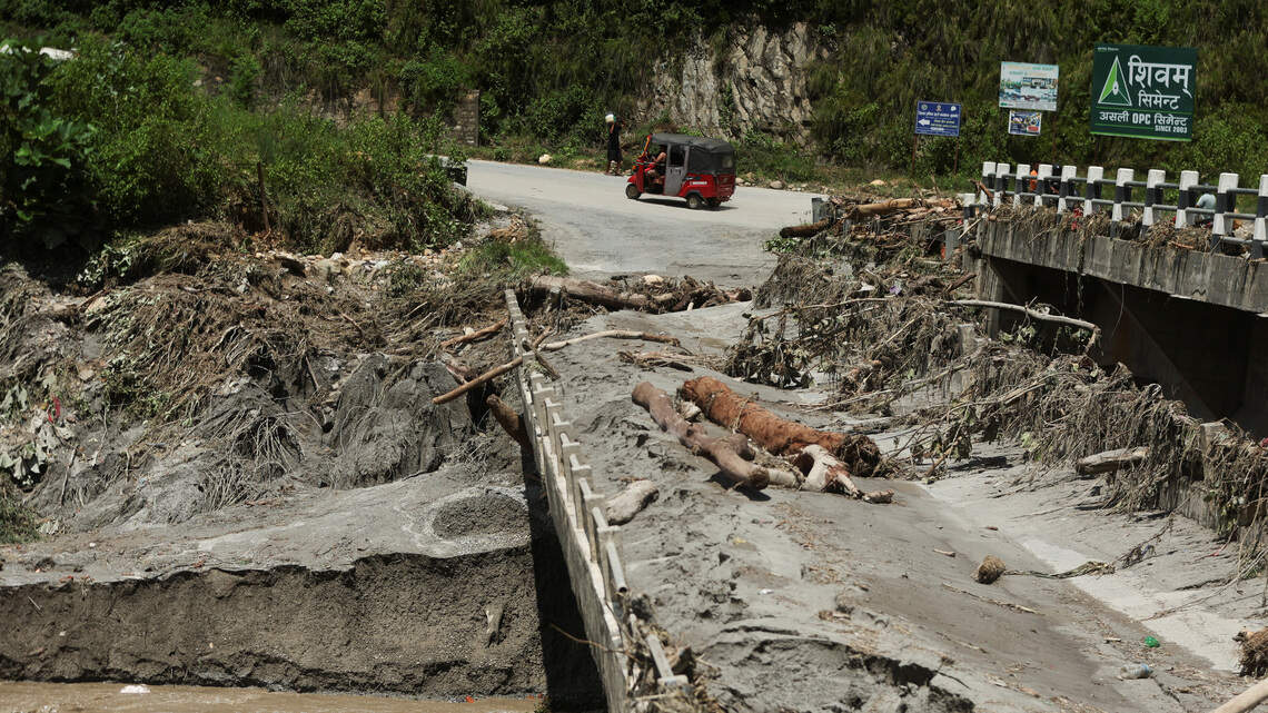 Cómo el desprendimiento de un glaciar pudo provocar el desastre en Nepal y el Tíbet