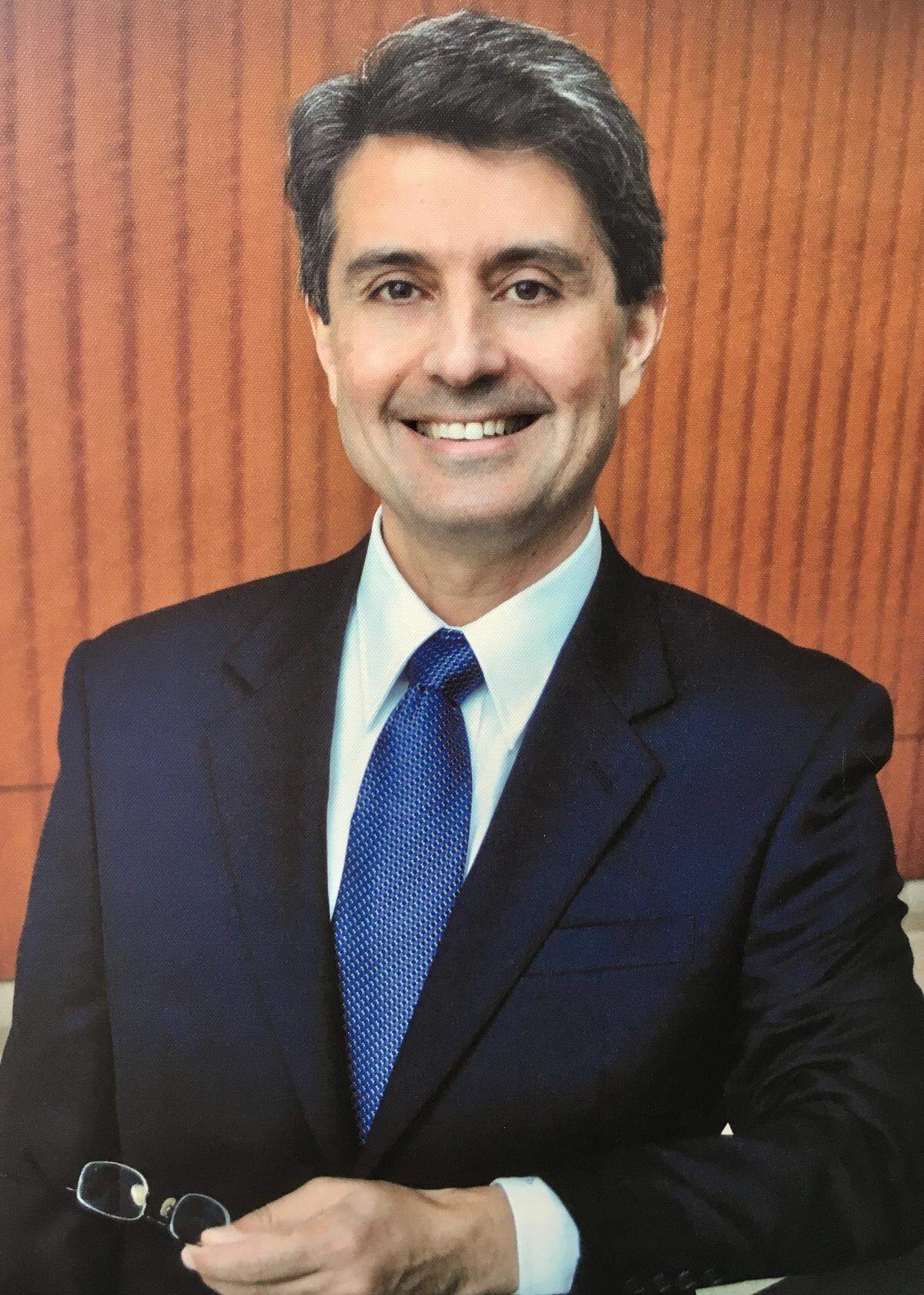 Dr. Fred Telischi.