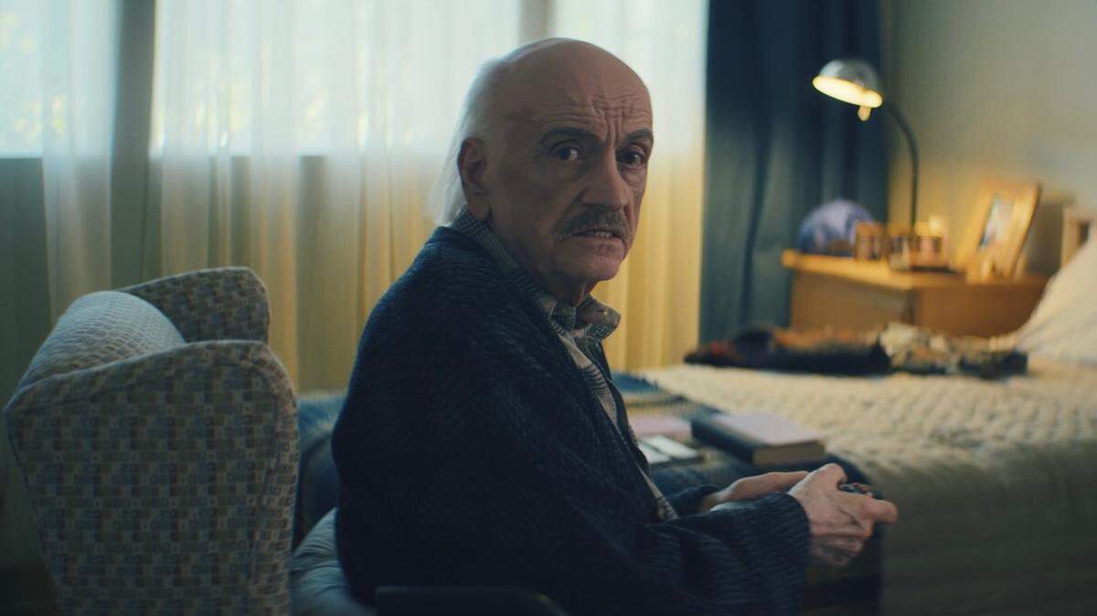 Rubén Rabasa tiene una breve pero inolvidable participación en “Thelma”, primera obra de Josh Margolin, que se estrena el próximo 21 de junio. 