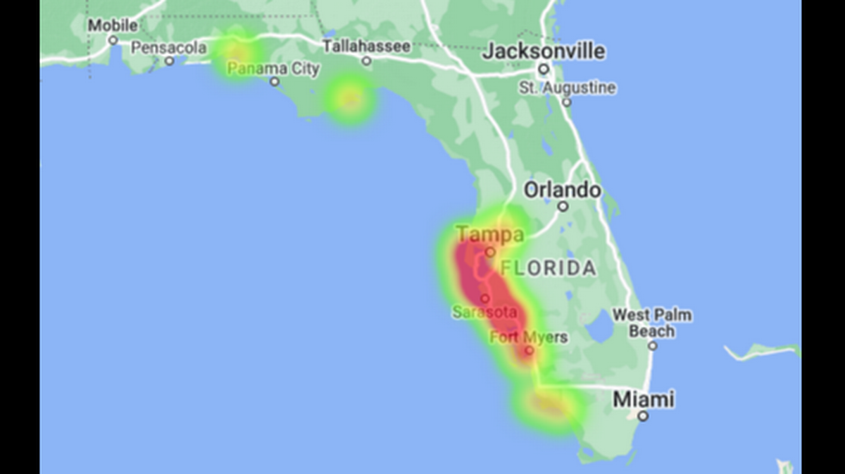 Casi dos docenas de testigos reportaron ver una bola de fuego sobre la costa oeste de la Florida el domingo 12 de marzo.