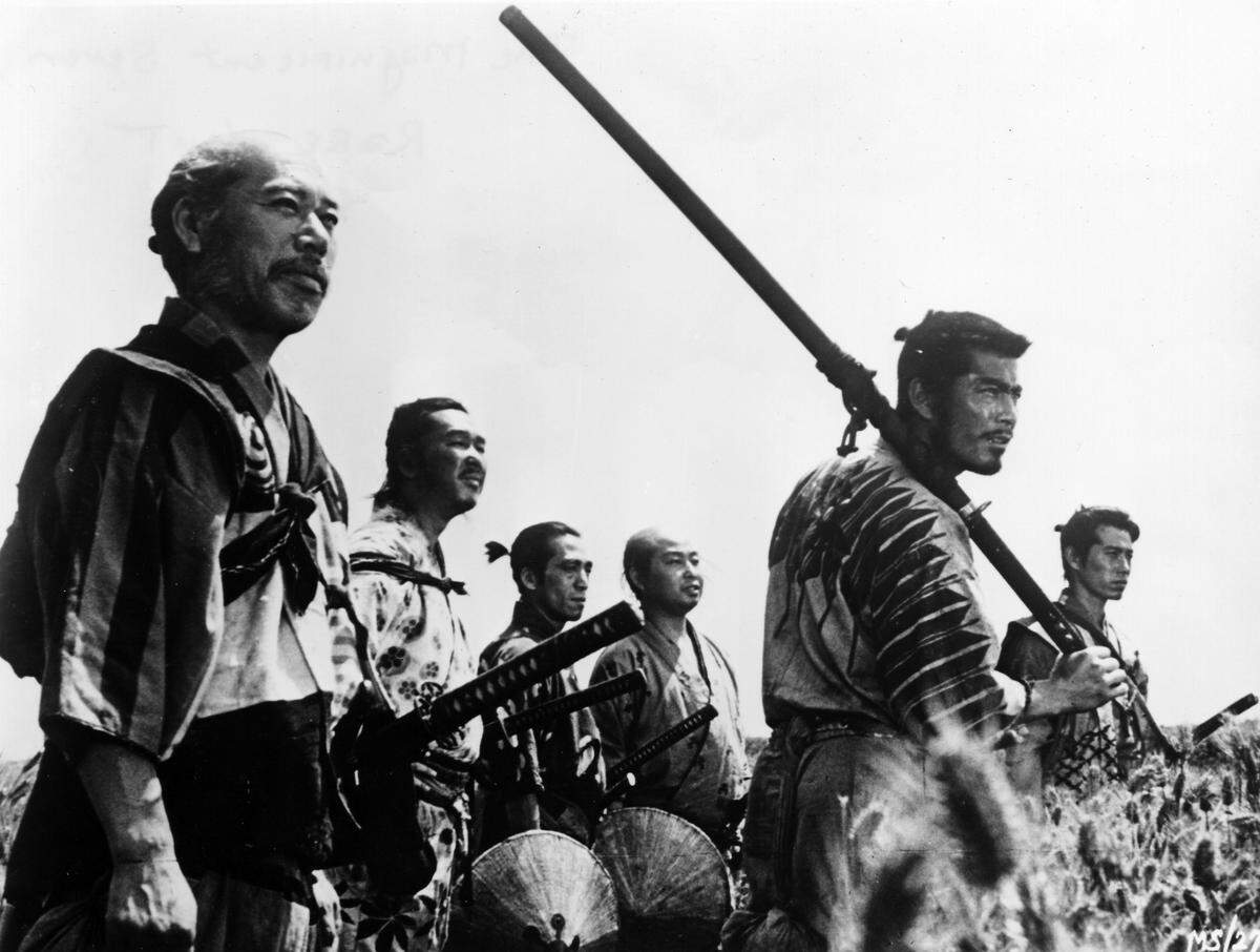 En Coral Gables Art Cinema se presenta ‘Seven Samurai’ (1954) del ​director japones Akira Kurosawa entrelaza filosofía y entretenimiento, emociones y calidad artística.