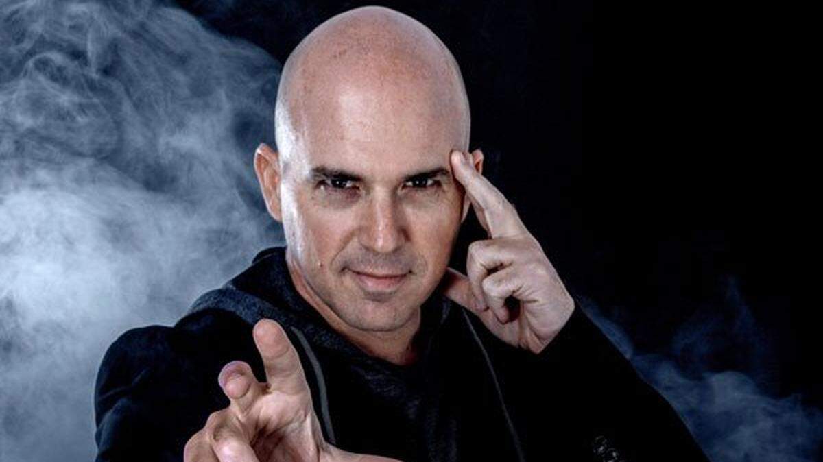 El mentalisa argentino Alan Chamo presentará el espectáculo ‘M1ND H4CK3R’ en Novecento Aventura.