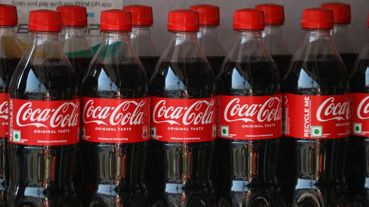 Botellas de Coca-Cola en una tienda el 28 de enero de 2025. 