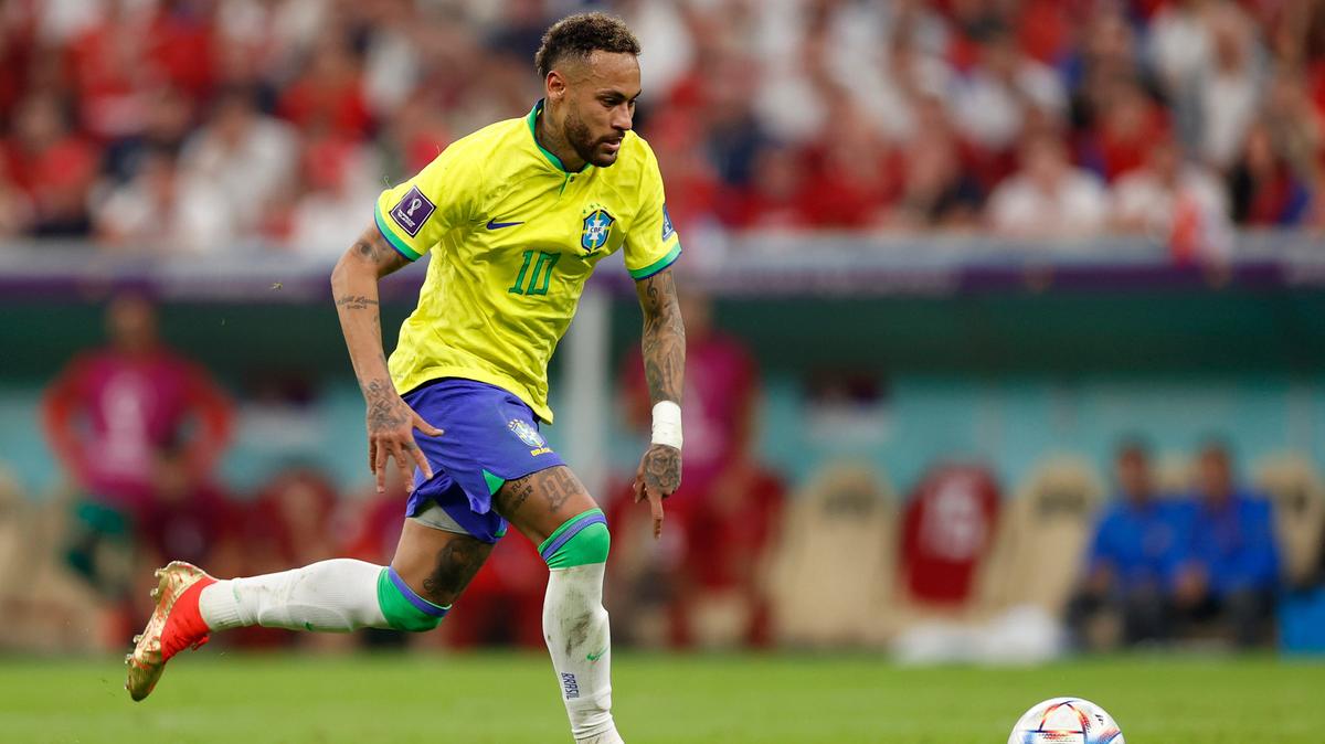 Tras casi un año y medio de ausencia por lesión, el astro Neymar retornará a la selección de Brasil para los partidos de marzo de la clasificatoria sudamericana para el Mundial de 2026 contra la Colombia de James Rodríguez y la Argentina de Lionel Messi.
