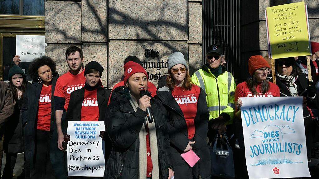 El paro sube en febrero en EEUU al 4.4% con una disminución de 92,000 empleos