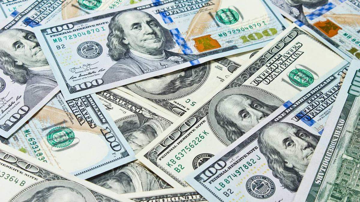 A Georgia Veterans of Foreign Wars post commander is accused of stealing $35,000 from the charity’s bank account, investigators say.