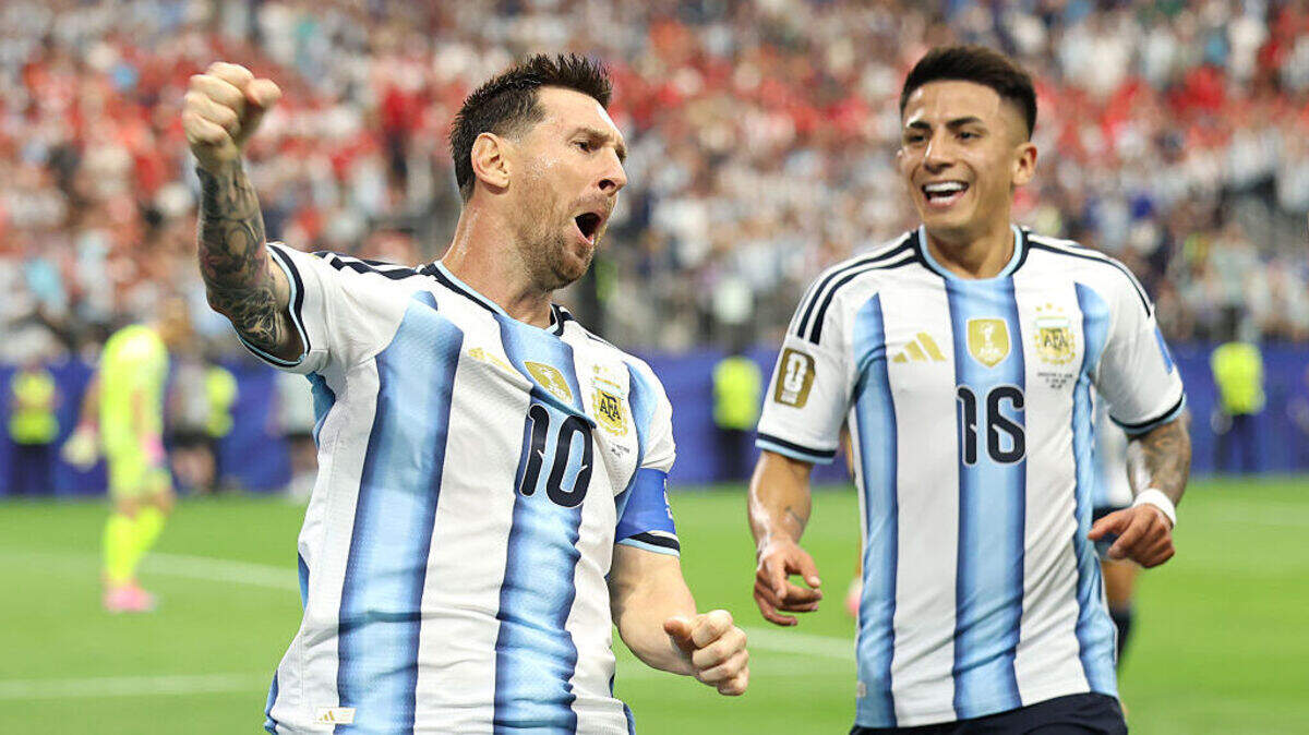 El astro de Argentina Lionel Messi celebra tras marcar el gol ante Austria el lunes que lo convirtió en el máximo anotador en la historia de los Mundiales.