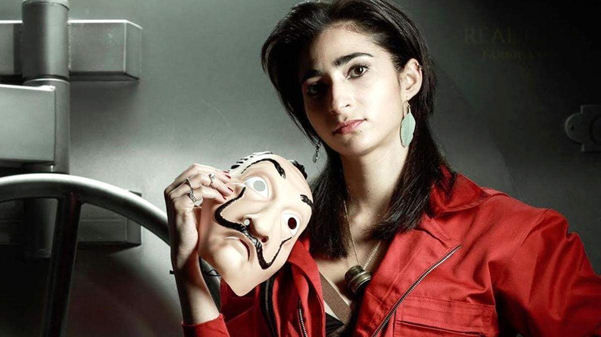 Alba Flores