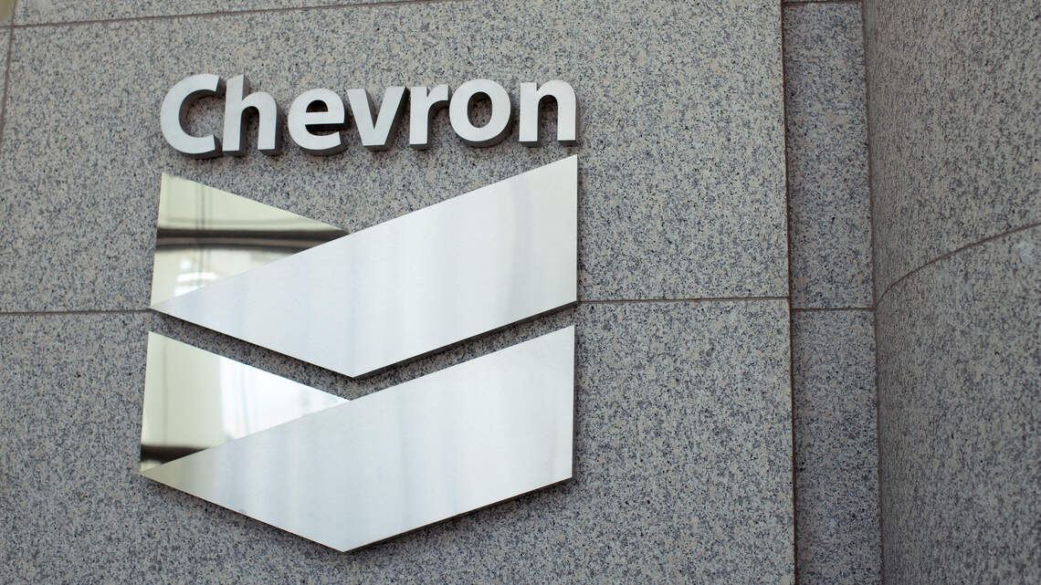 Chevron y otras petroleras a punto de lograr acuerdos definitivos con Venezuela, según fuentes