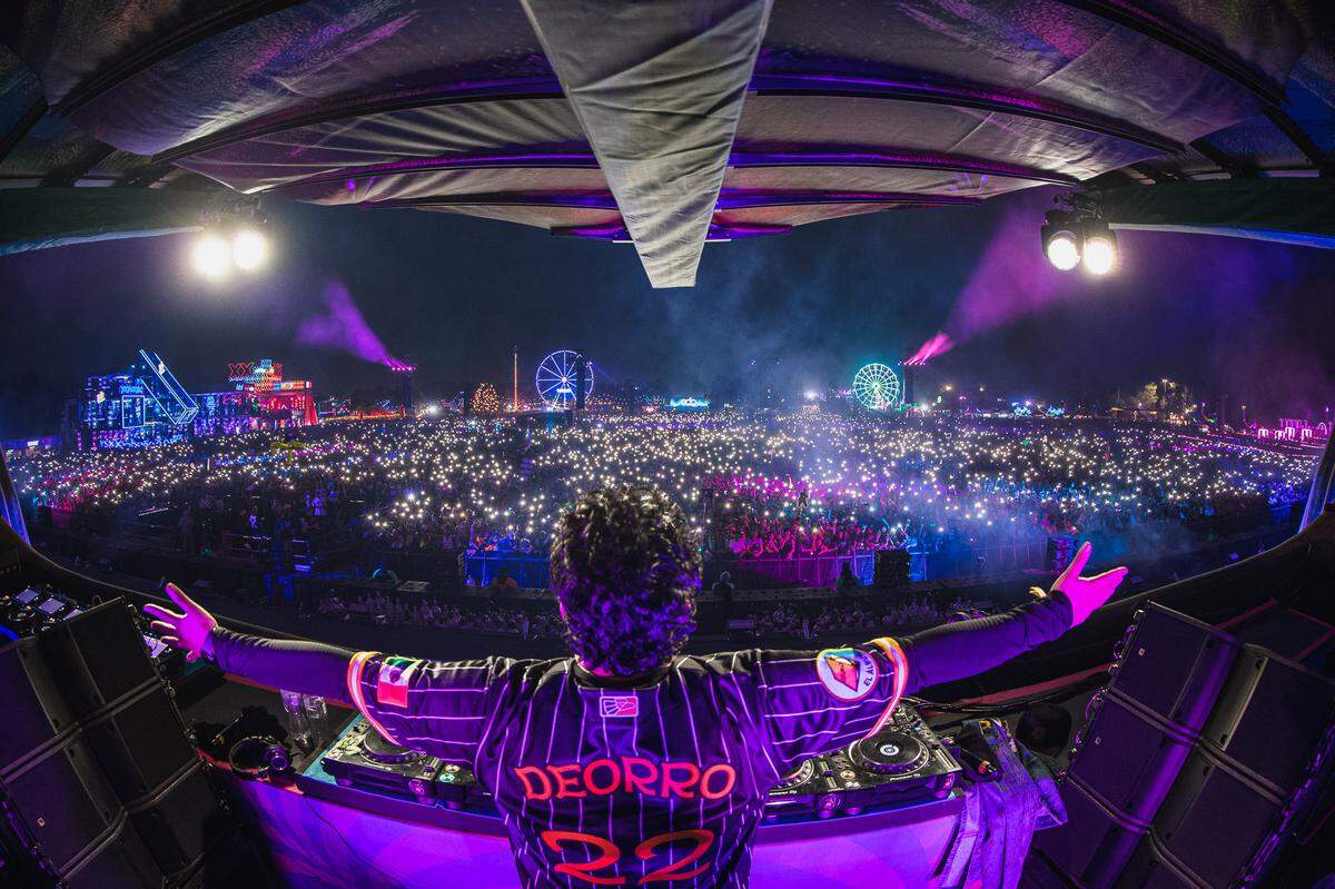DJ y productor latino Deorro, Erick Orrosquieta, arrasa en spotify con 7,7 millones de oyentes mensuales.