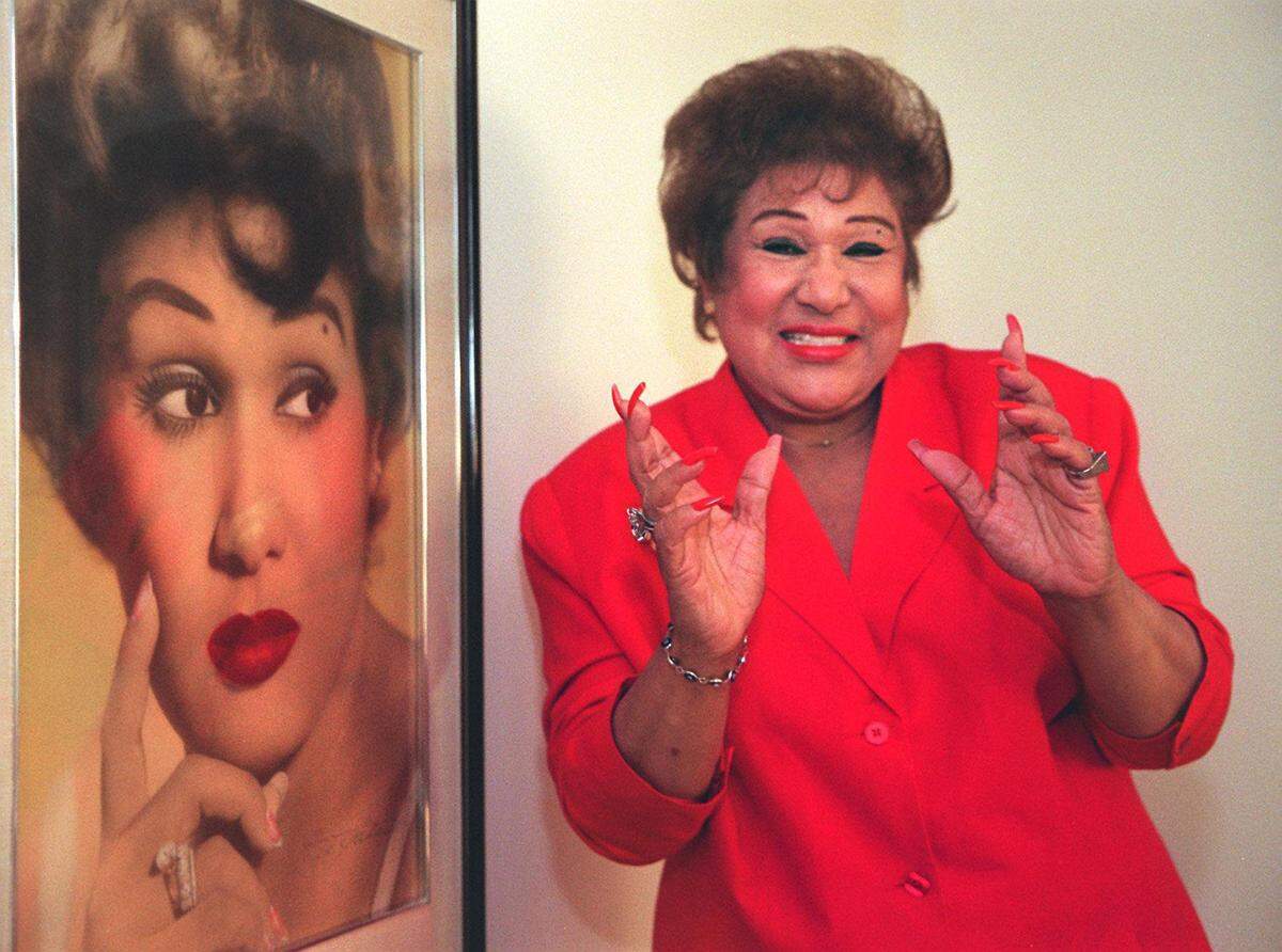 FOTO de archivo. Olga Guillot celebra su carrera en un evento en Miami..