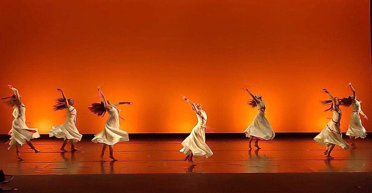 “Obini”, coreografía de Neri Torres.