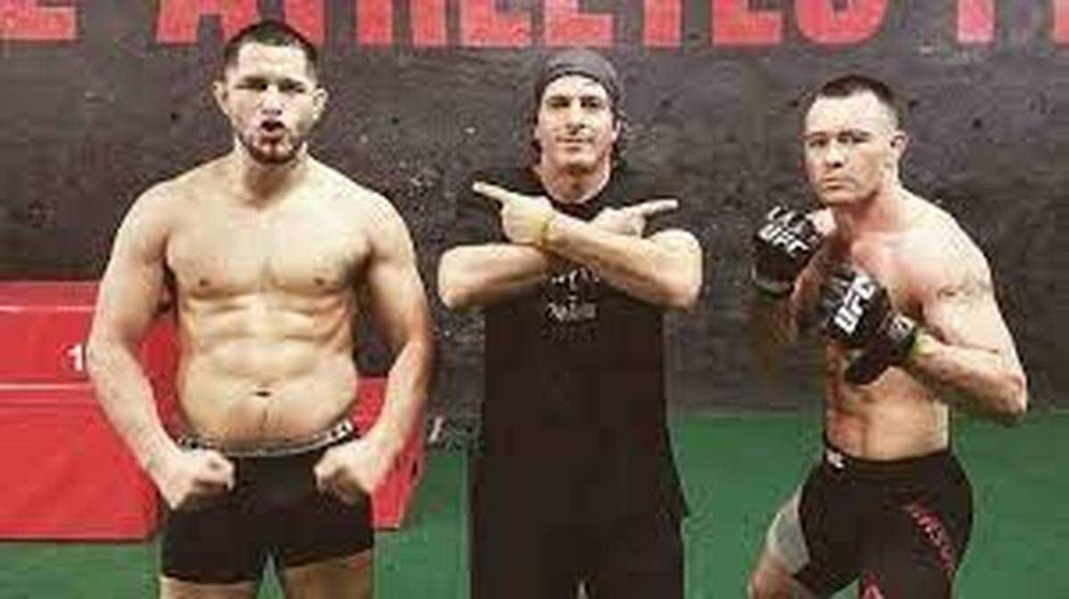 Colby Covington dice que él no se fue de American Top Team, sino que se marchó por su propia voluntad. Jorge Masvidal describe un panorama donde el “Caos’’ se fue quedando prácticamente solo después de su problema con Paulino Hernández.