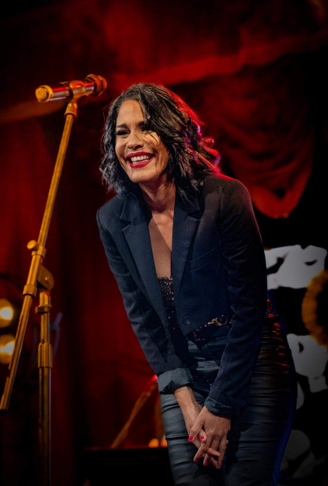 La cantautora cubana Haydée Milanés afirma que en Miami, su nuevo hogar, tiene muy buenos amigos. ‘Sientes que es una parte de Cuba, una parte donde quizás tienes una segunda oportunidad de realizar tus sueños, que creías perdidos’