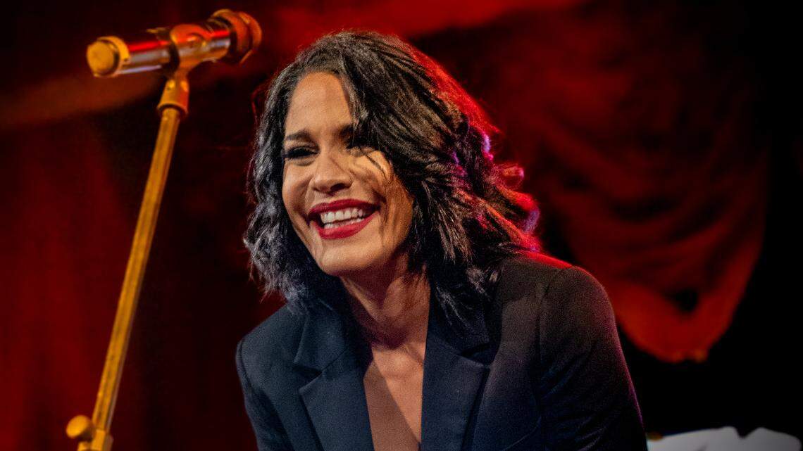 La cantautora cubana Haydée Milanés afirma que en Miami, su nuevo hogar, tiene muy buenos amigos. ‘Sientes que es una parte de Cuba, una parte donde quizás tienes una segunda oportunidad de realizar tus sueños, que creías perdidos’