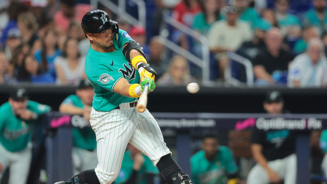 Sanoja y Hernández encienden la ofensiva en Miami y mantienen vivos a los Marlins