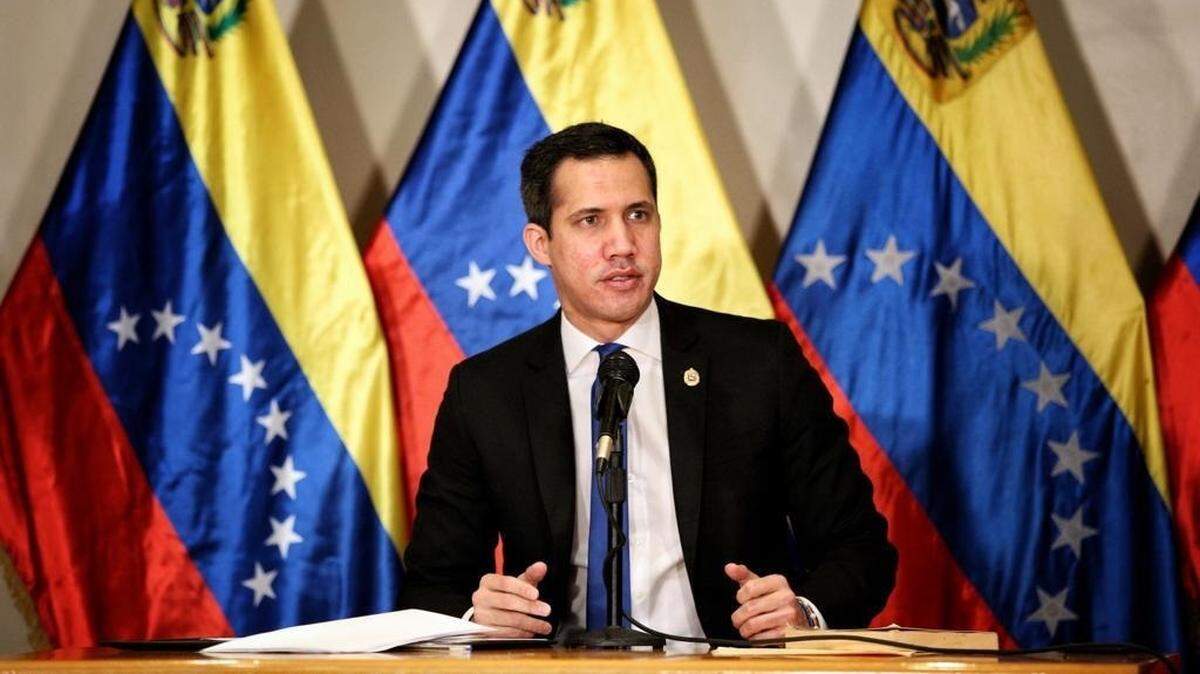 Opposition leader Juan Guaidó faces an internal challenge that might soon end his so-called interim government.